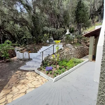 Manteshouse * Paleokastritsa