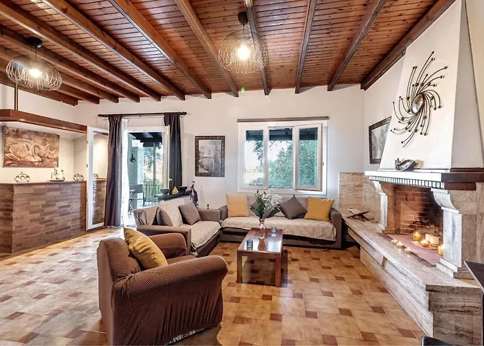 Manteshouse * Палеокастрица